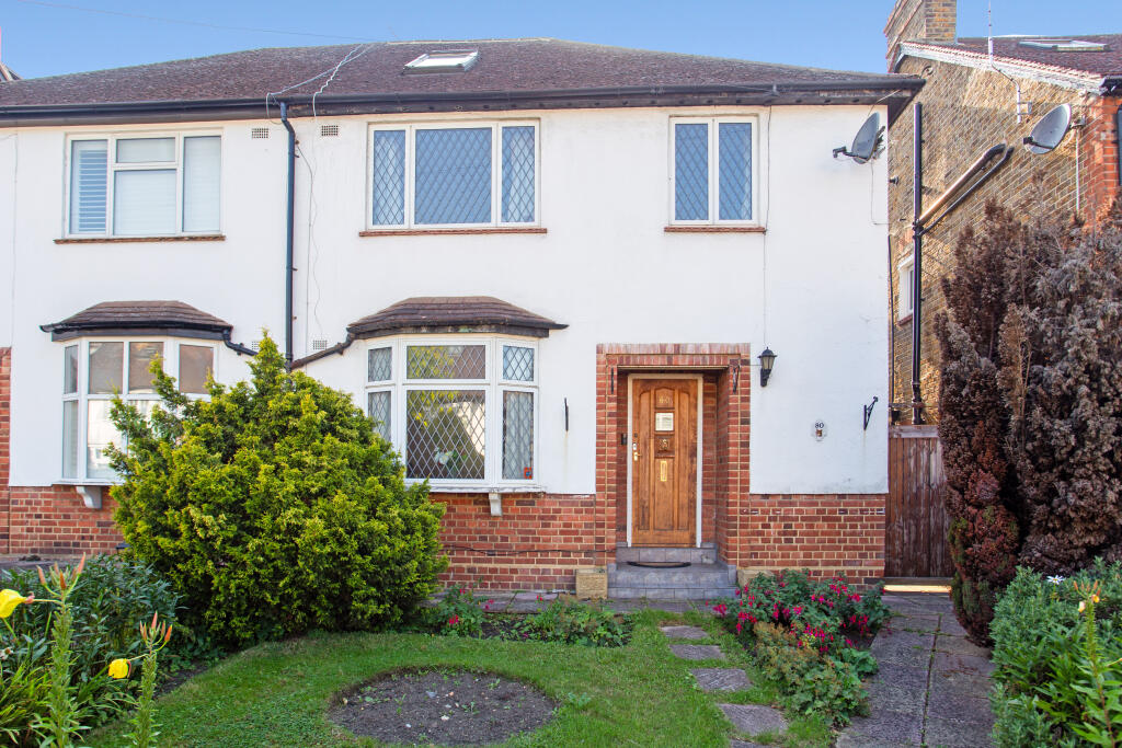 4 bedroom semidetached house for sale in Hare Lane, Esher, KT10