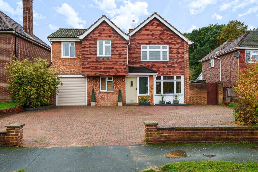 4 bedroom detached house for sale in Heathside, Esher, KT10