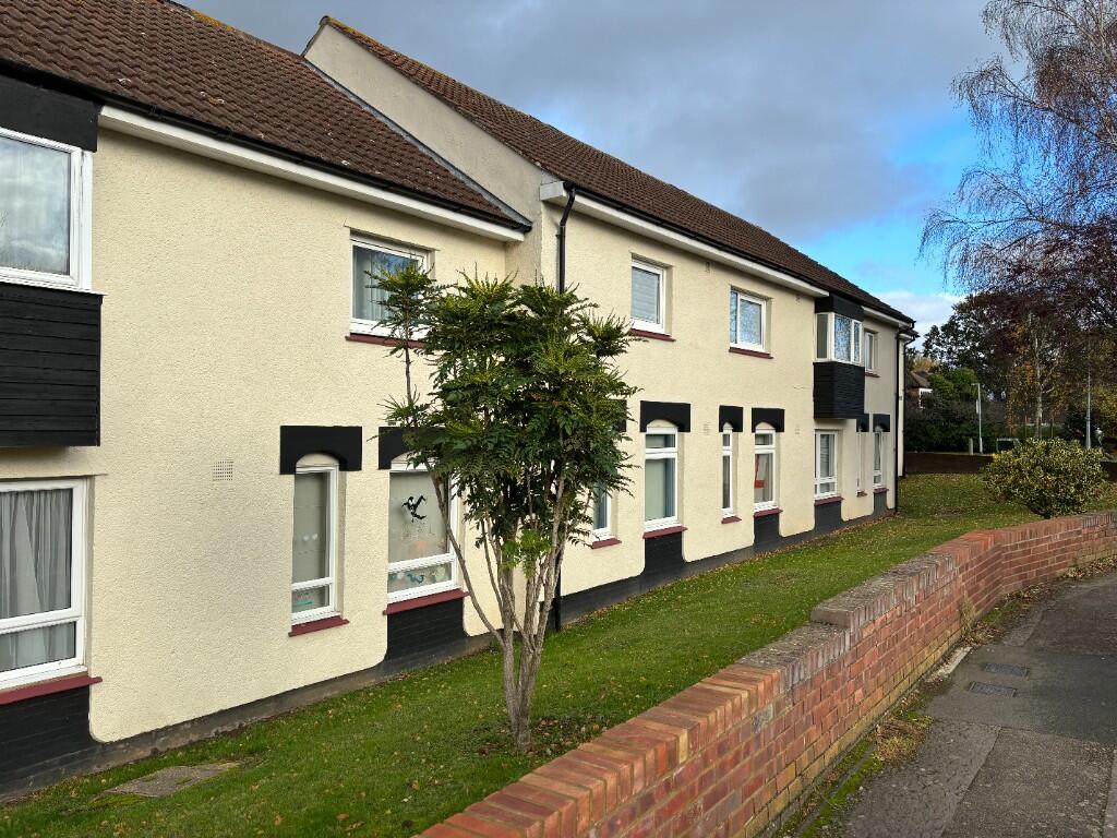 Main image of property: Uplands Park Road, Rayleigh, Essex, SS6