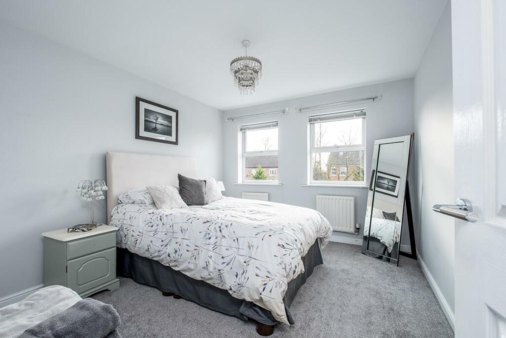 5 bedroom detached house for sale in Harriers Croft, Dalton, Thirsk, YO7