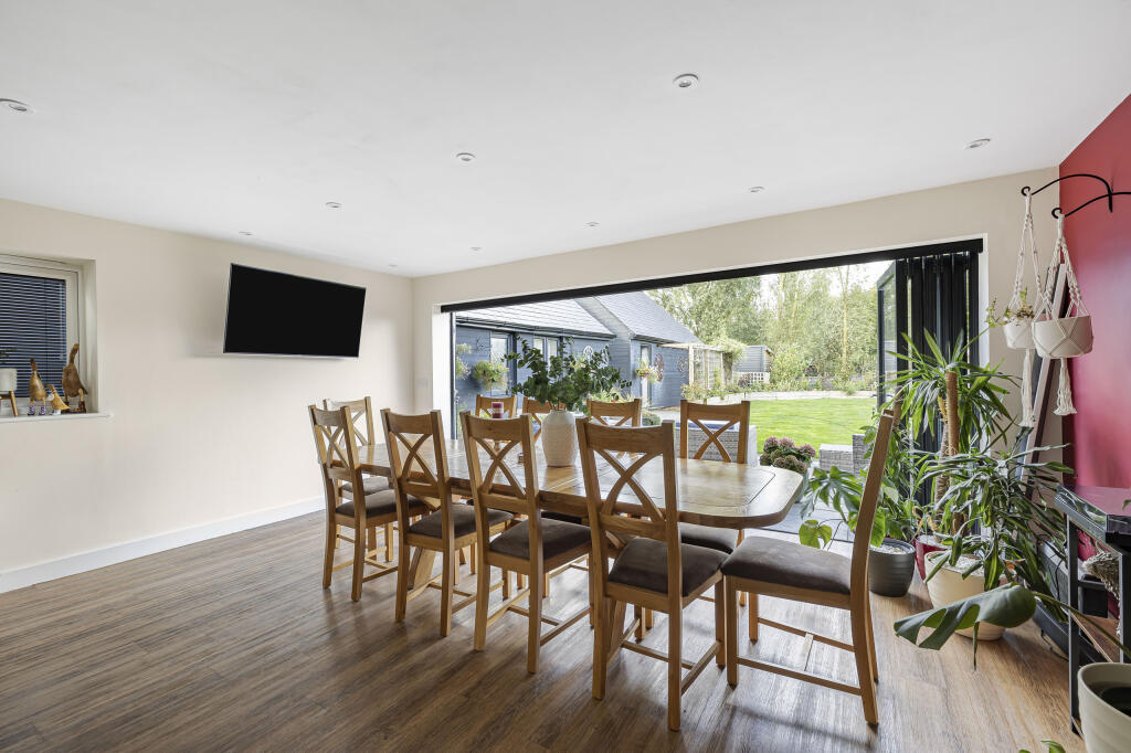 Additional property image - Oakwood House, Barcham Road, Soham, Ely, Cambridgeshire