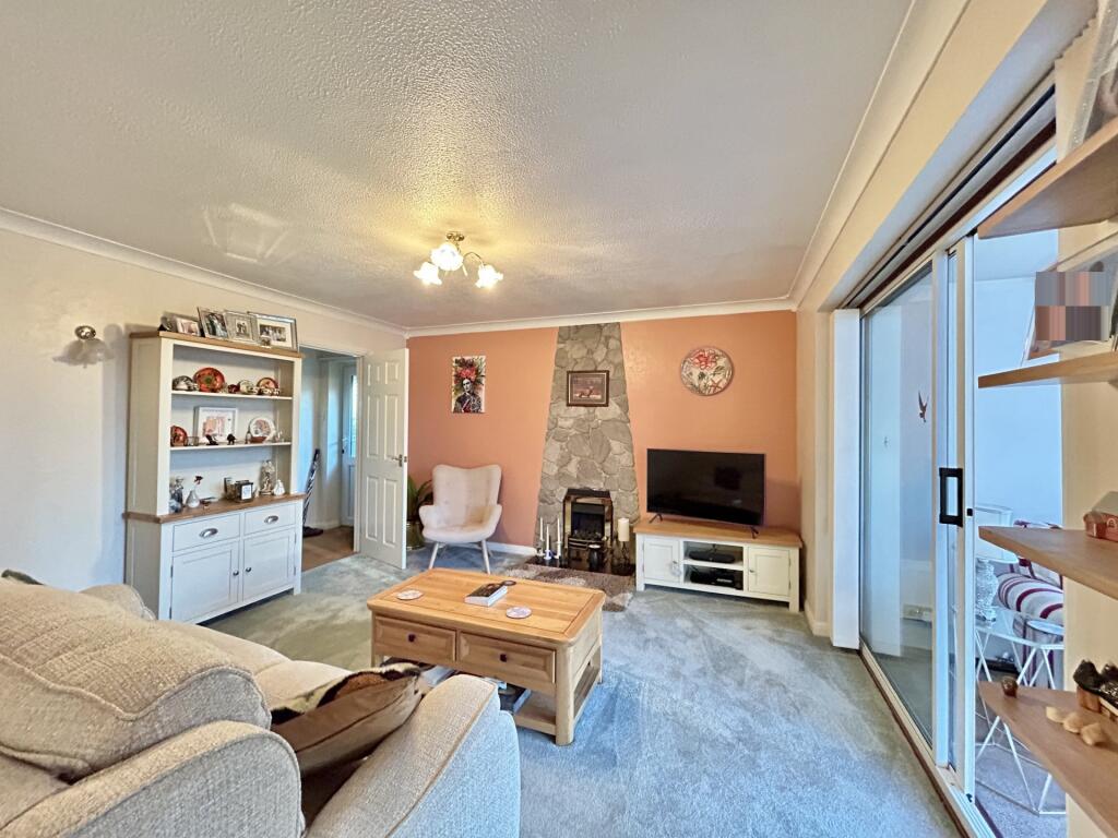 Additional property image - Lawn Lane, Sutton, Ely, Cambridgeshire