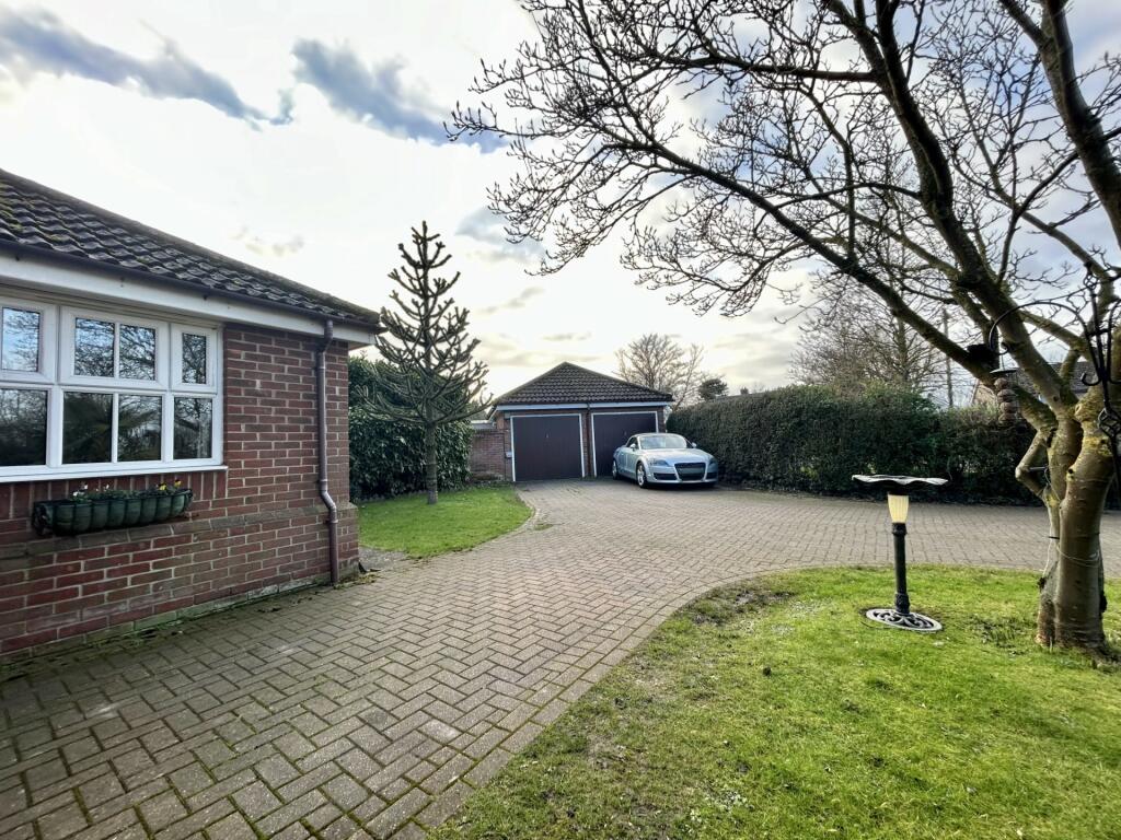 Additional property image - Williams Close, Ely, Cambridgeshire