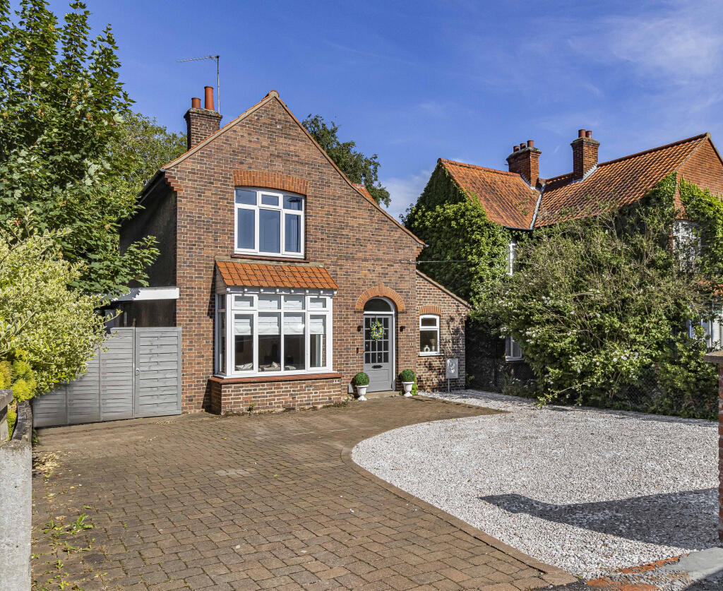 Main image of property: Cambridge Road, Ely, Cambridgeshire