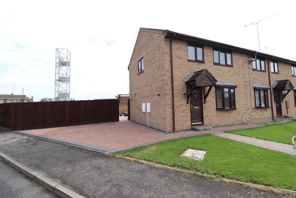 2 bedroom end of terrace house for rent in Old School Close, Littleport