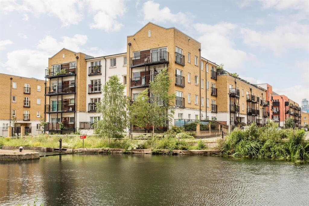 Main image of property: Johnson Lock Court, Stepney, E1