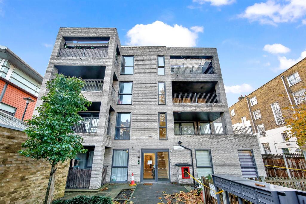 Main image of property: Siva Court, Mile End, E3