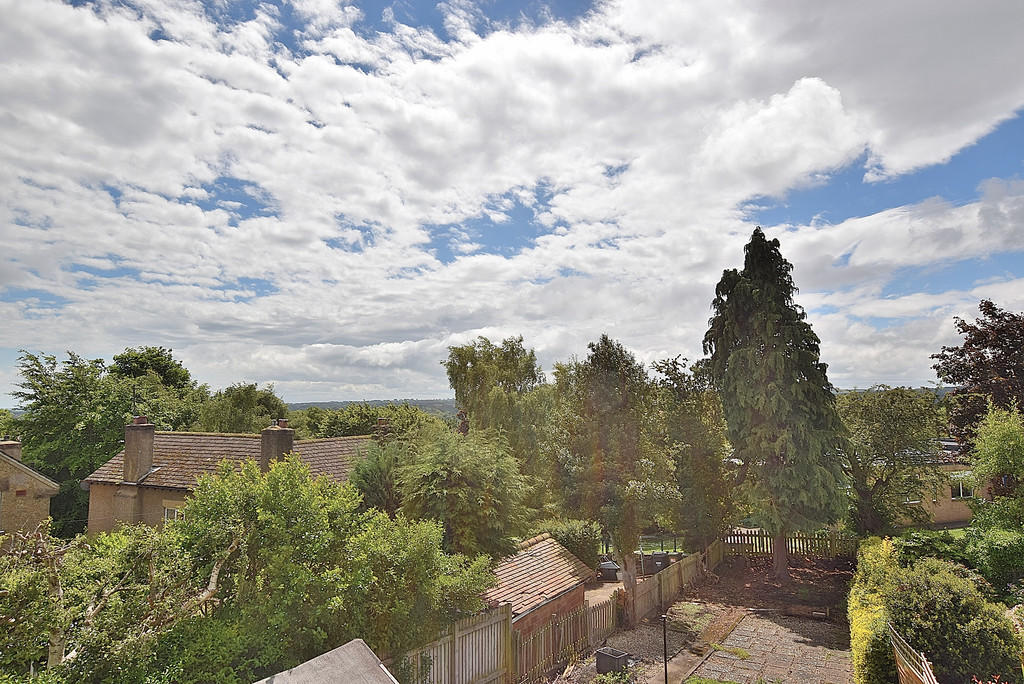 3 bedroom semidetached house for sale in Eastfield Avenue, Richmond, DL10