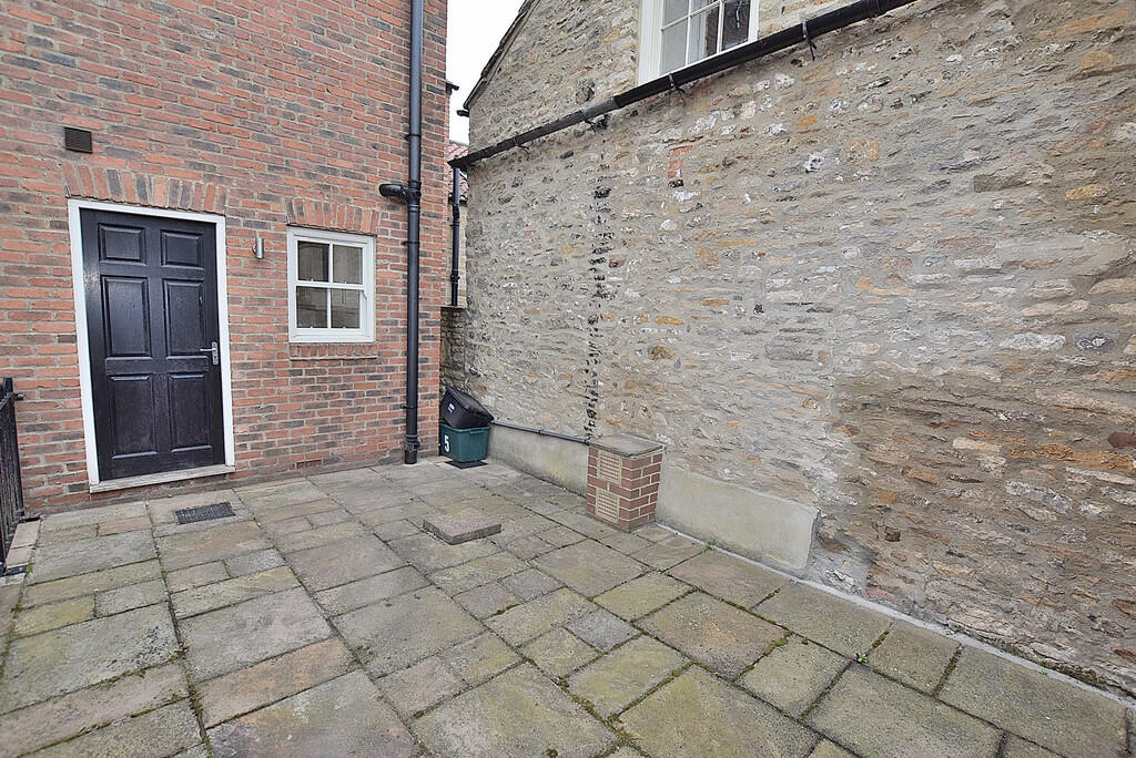 Additional property image - Merchants Courtyard, Richmond