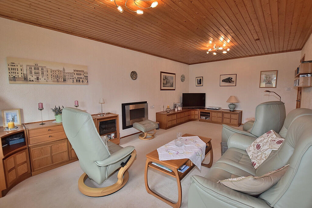Additional property image - Whitefields Drive, Richmond