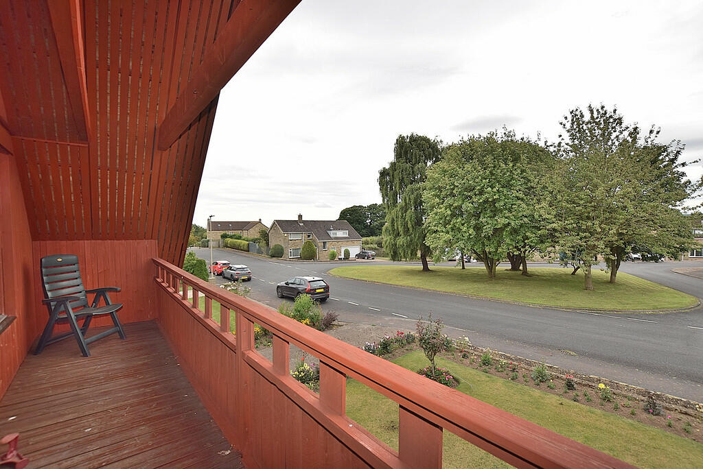 Additional property image - Whitefields Drive, Richmond