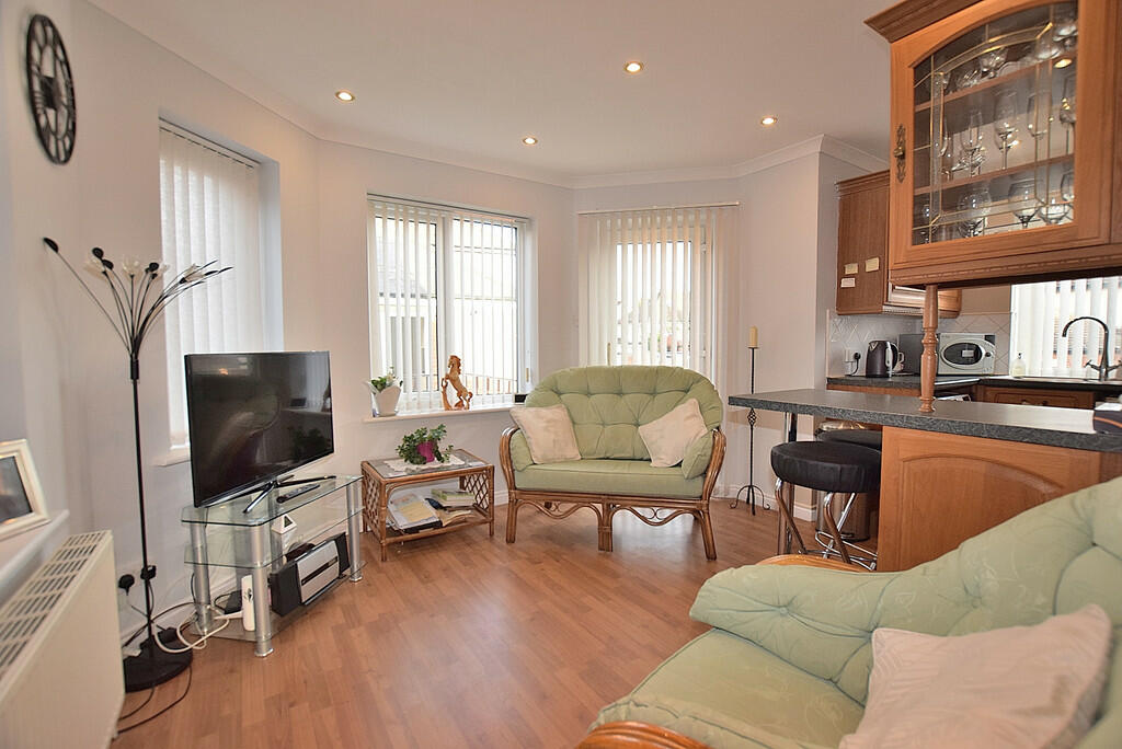 Additional property image - Fontenay Road, Richmond