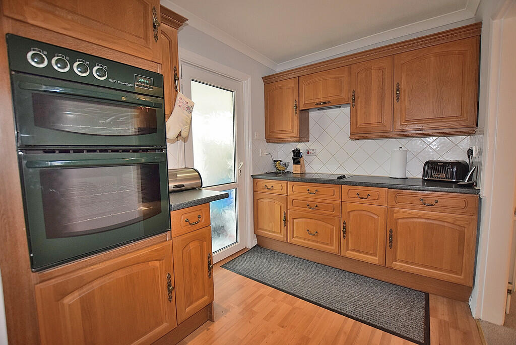 Additional property image - Fontenay Road, Richmond