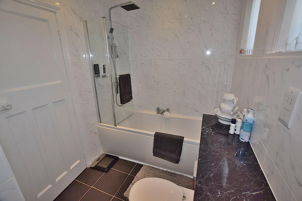 Additional property image - Fontenay Road, Richmond