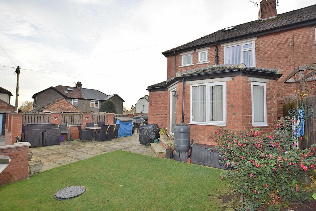 Additional property image - Fontenay Road, Richmond