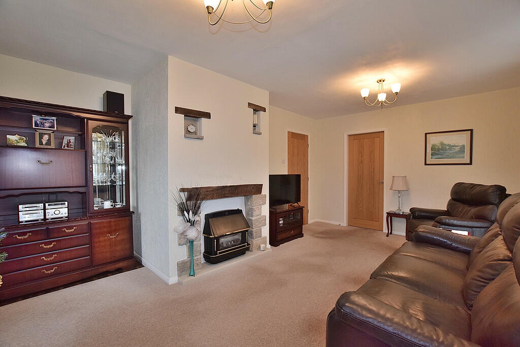 Additional property image - Whitefields Drive, Richmond