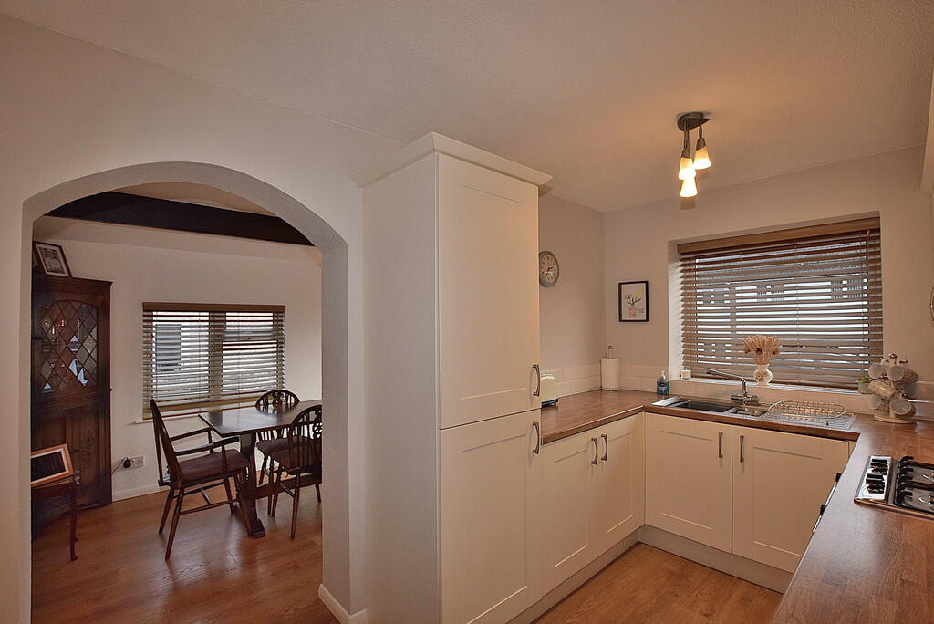 Additional property image - Whitefields Drive, Richmond