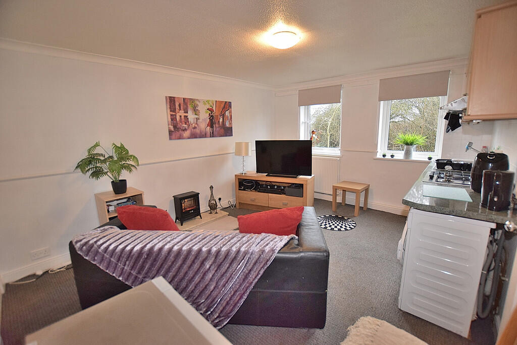 Additional property image - Alexandra Way, Richmond