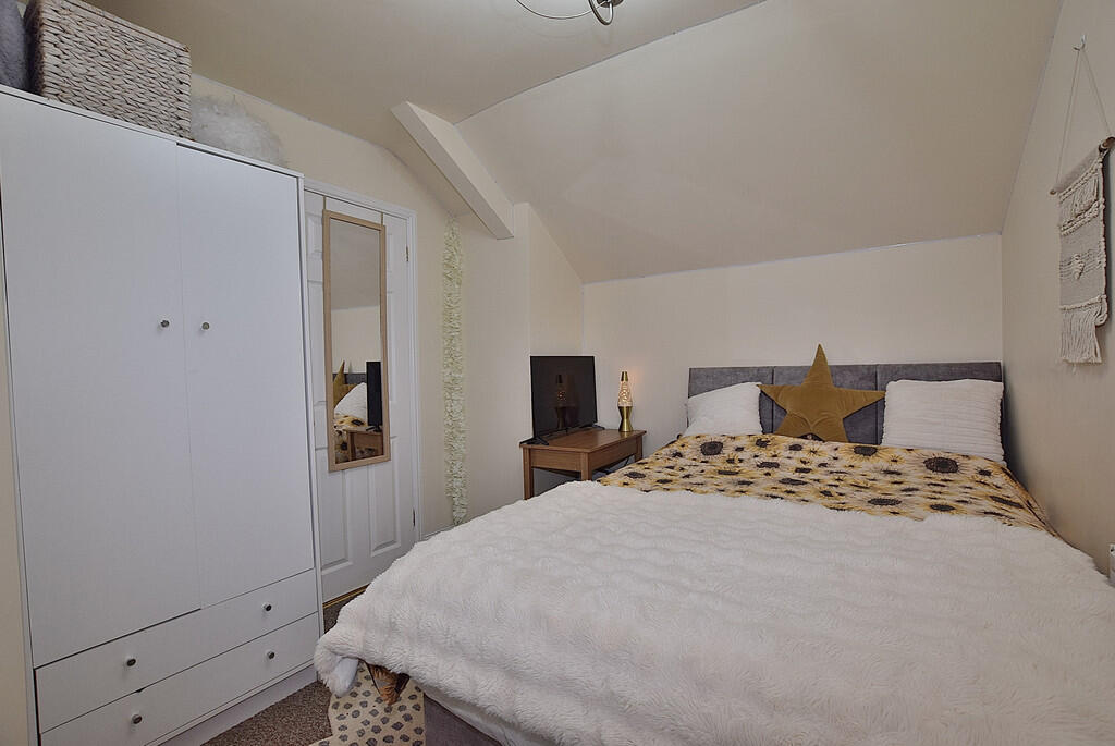 Additional property image - Market Place, Richmond