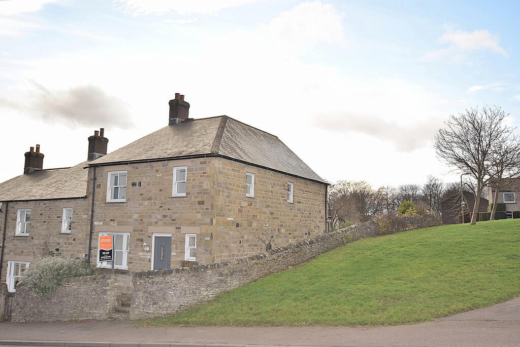 4 bedroom end of terrace house