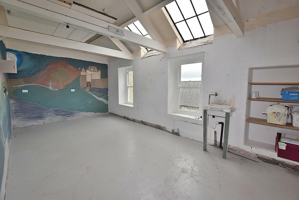 Additional property image - Trinity Church Square, Richmond