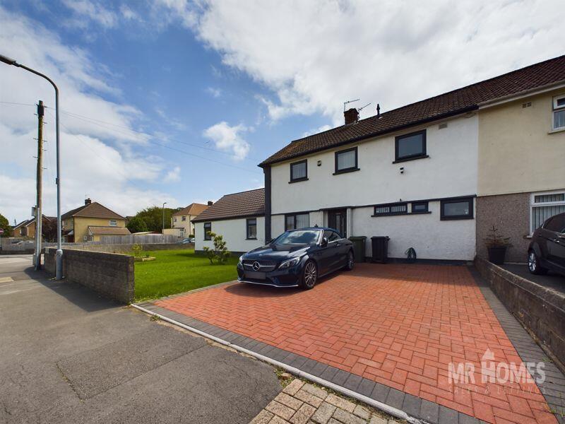 4 bedroom end of terrace house for sale in Heol Trelai Caerau Cardiff CF5 5LE, CF5