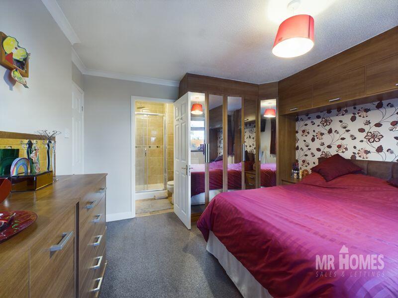 Additional property image - Amyas Close, Carlton Gardens, Cardiff CF11 8EA