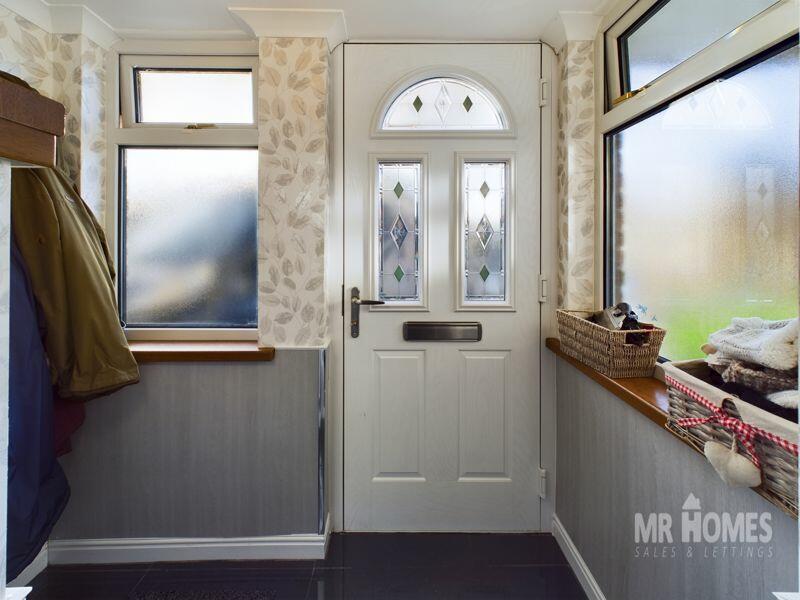 Additional property image - Amyas Close, Carlton Gardens, Cardiff CF11 8EA