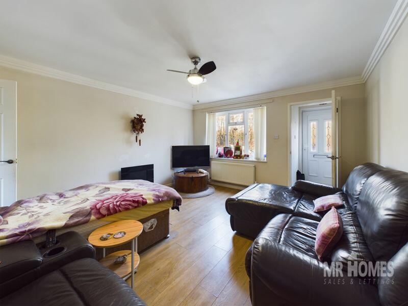 Additional property image - Powderham Drive, Carlton Gardens, Grangetown CF11 8ES