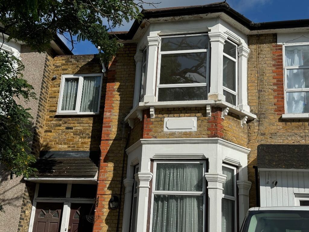 Main image of property: Empress Avenue, Ilford, London, IG1