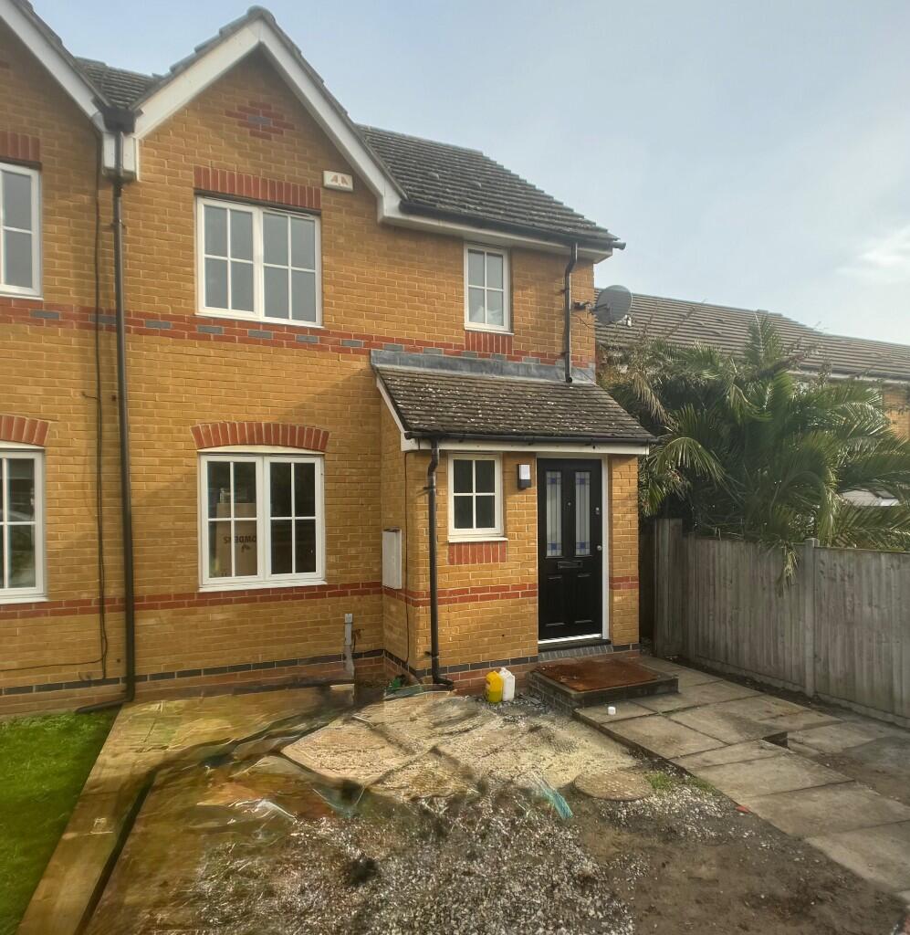 Main image of property: Karina Close,Chigwell,IG7