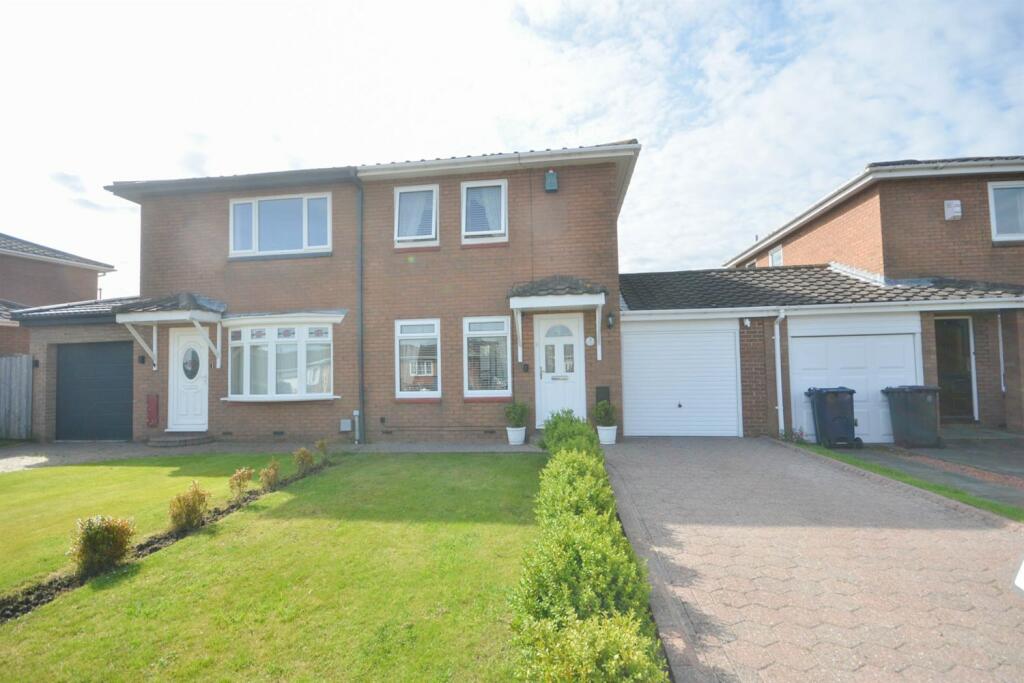 2 bedroom semidetached house for sale in Edgeworth Close, Boldon