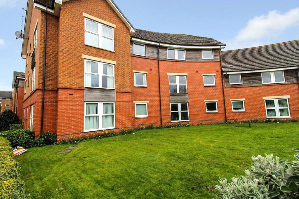 2 bedroom apartment for rent in Florey Court, Old Town, Swindon, Wiltshire, SN1