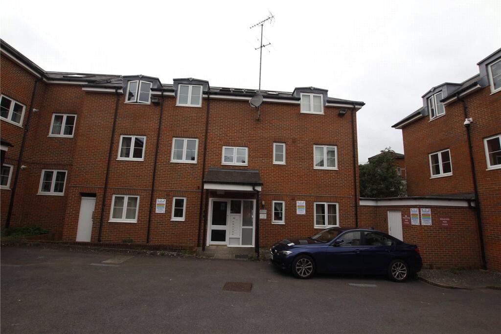 Main image of property: Curtis Street, Swindon, Wiltshire, SN1