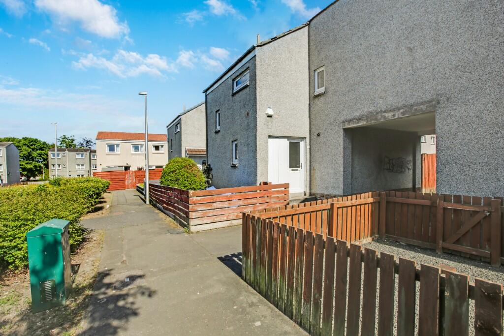 Main image of property: 71 Durward Rise, Livingston, EH54 6HX