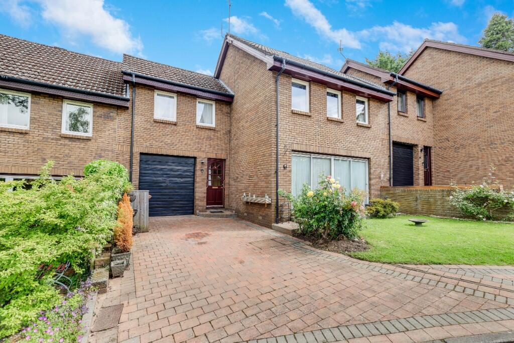 Main image of property: 8 Burgess Hill, Linlithgow, EH49 6BX