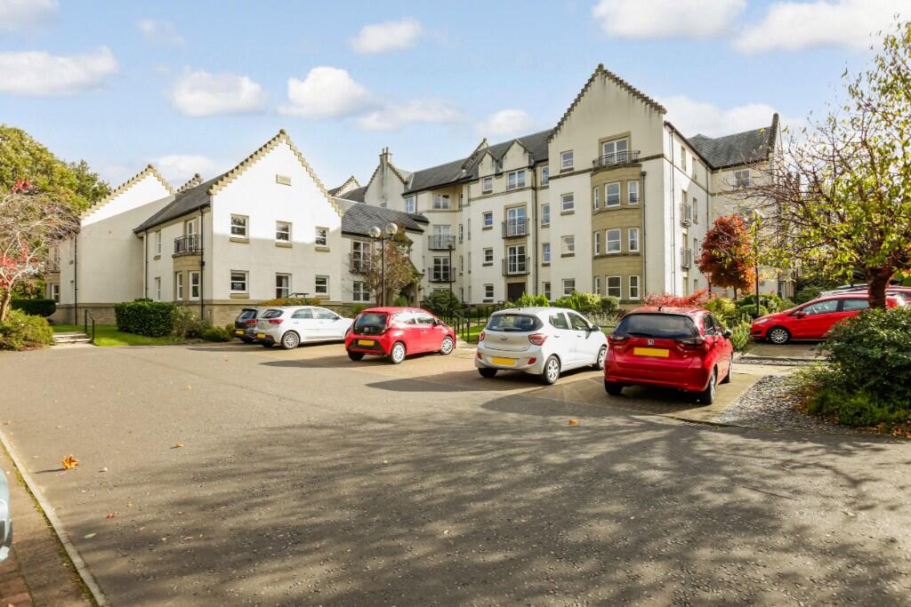 Main image of property: 19 Kinloch View, Linlithgow, EH49 7HT