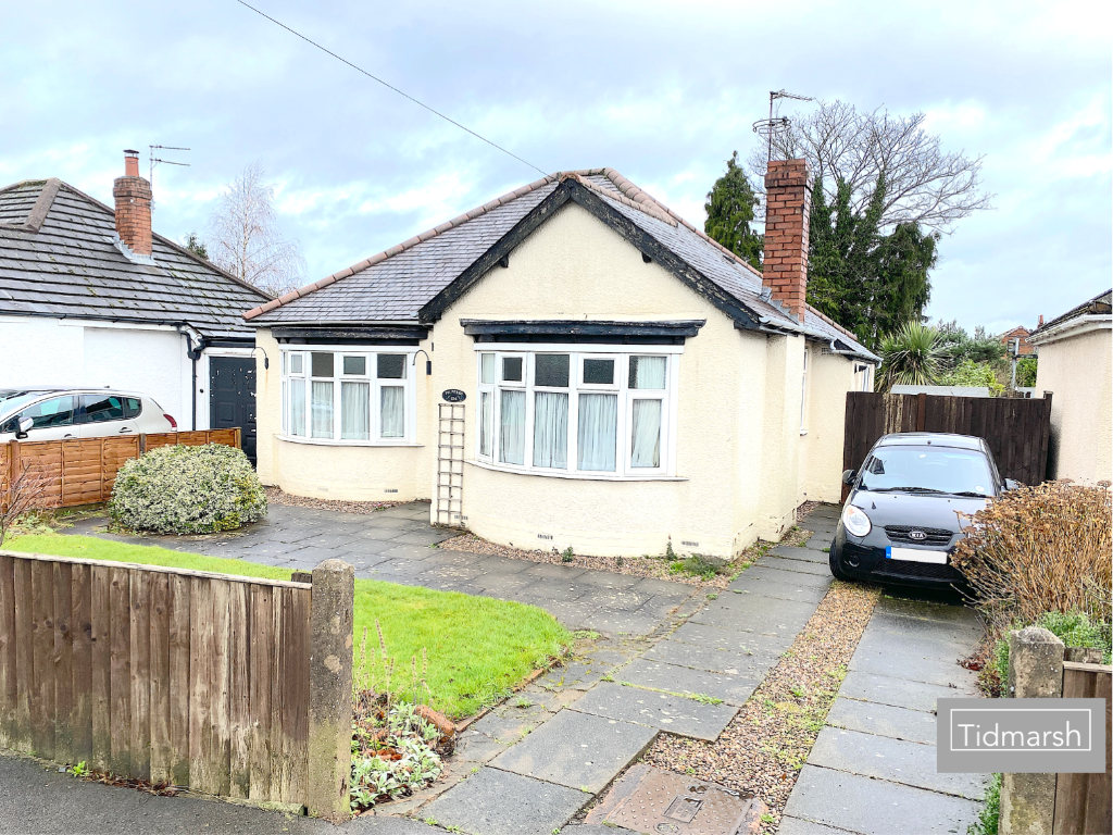 2 bedroom detached bungalow for sale in 124 Birches Road, Codsall WV8