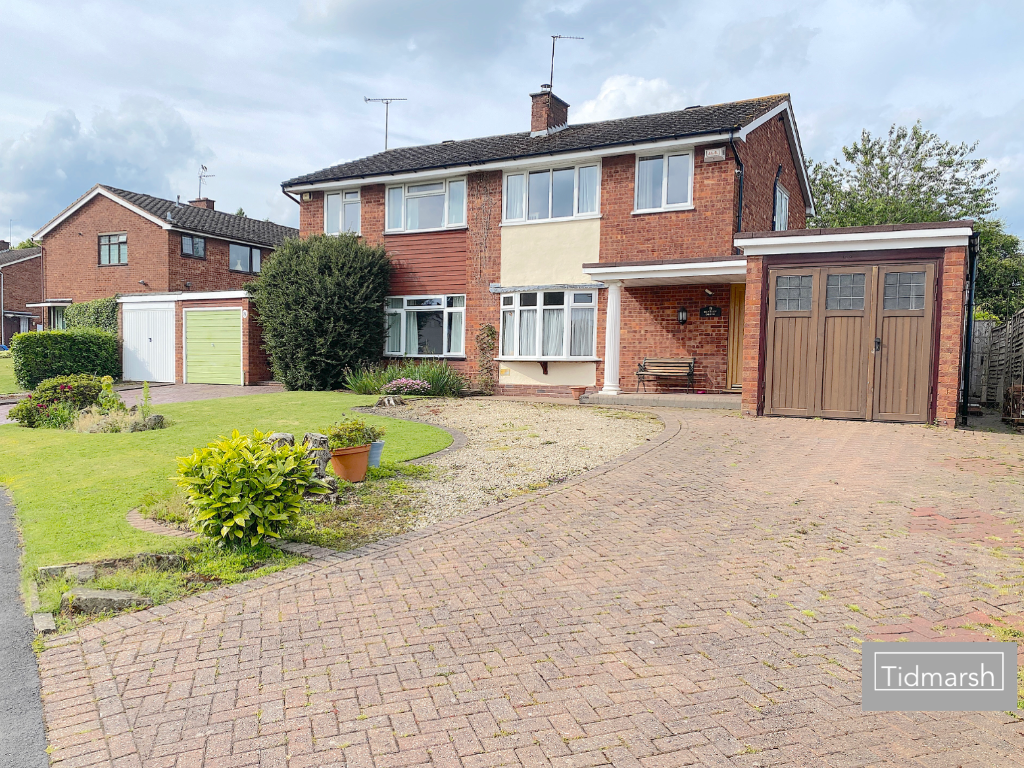 Main image of property: 9 Bentley Drive, Codsall WV8 1RX