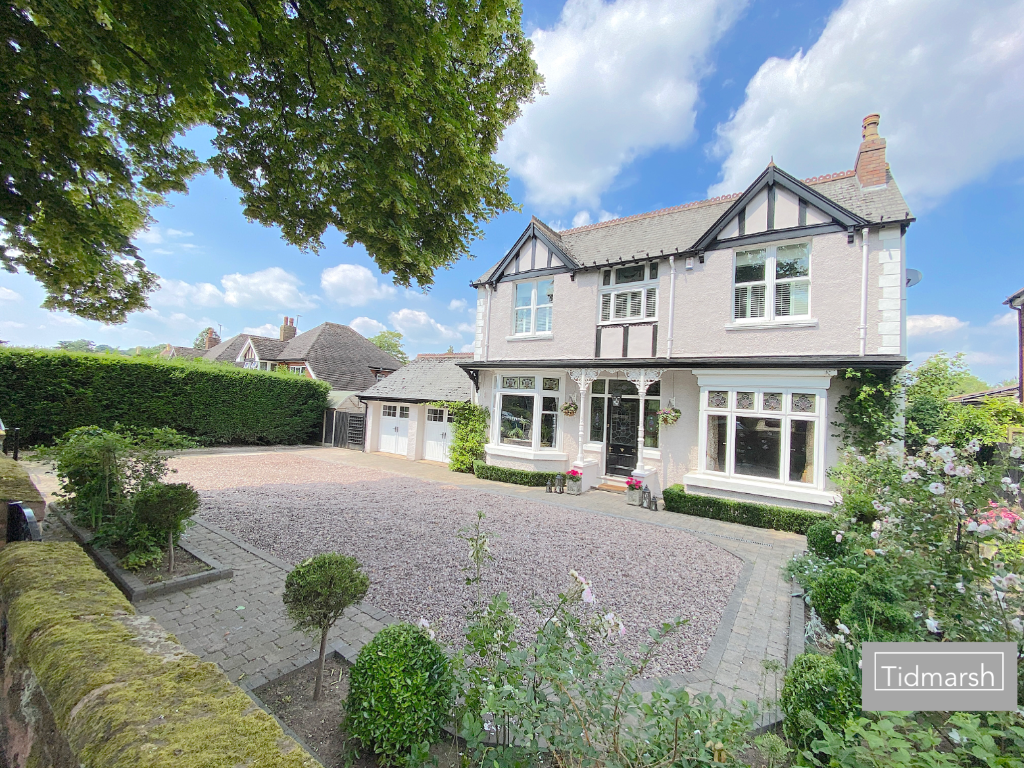 4 bedroom detached house for sale in Netherfield, Lansdowne Avenue