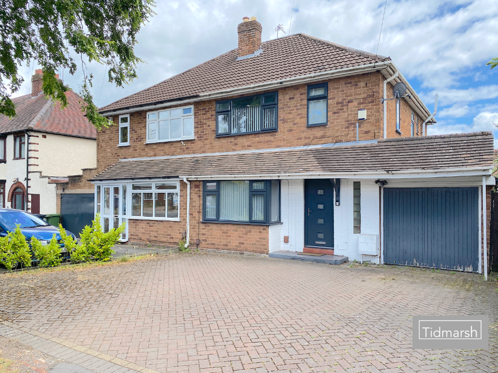 3 bedroom semidetached house for sale in 60 Pendeford Avenue