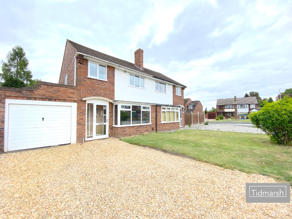 Main image of property: 33 Wesley Avenue, Codsall WV8 1JZ