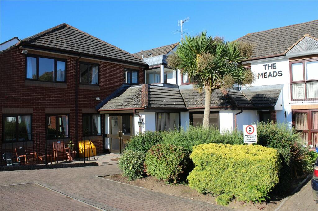 2 bedroom retirement property for sale in Wyndham Road, Silverton