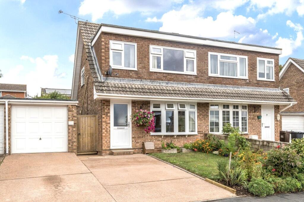 Main image of property: Bockland Close, Cullompton, Devon, EX15