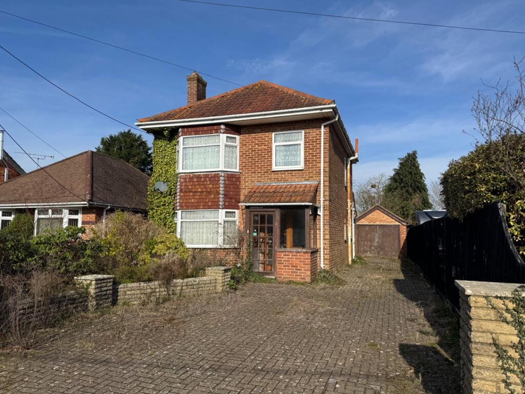 Main image of property: The Drove, Blackfield, Southampton, Hampshire, SO45