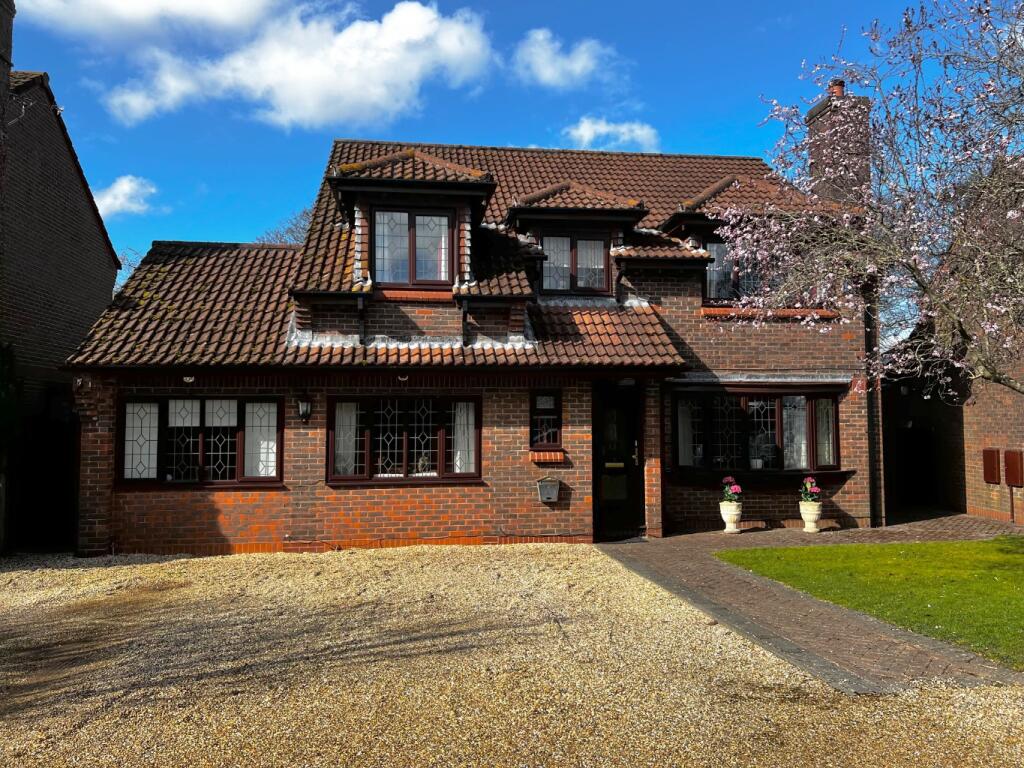 Main image of property: Langley Lodge Gardens, Langley, Southampton, Hampshire, SO45