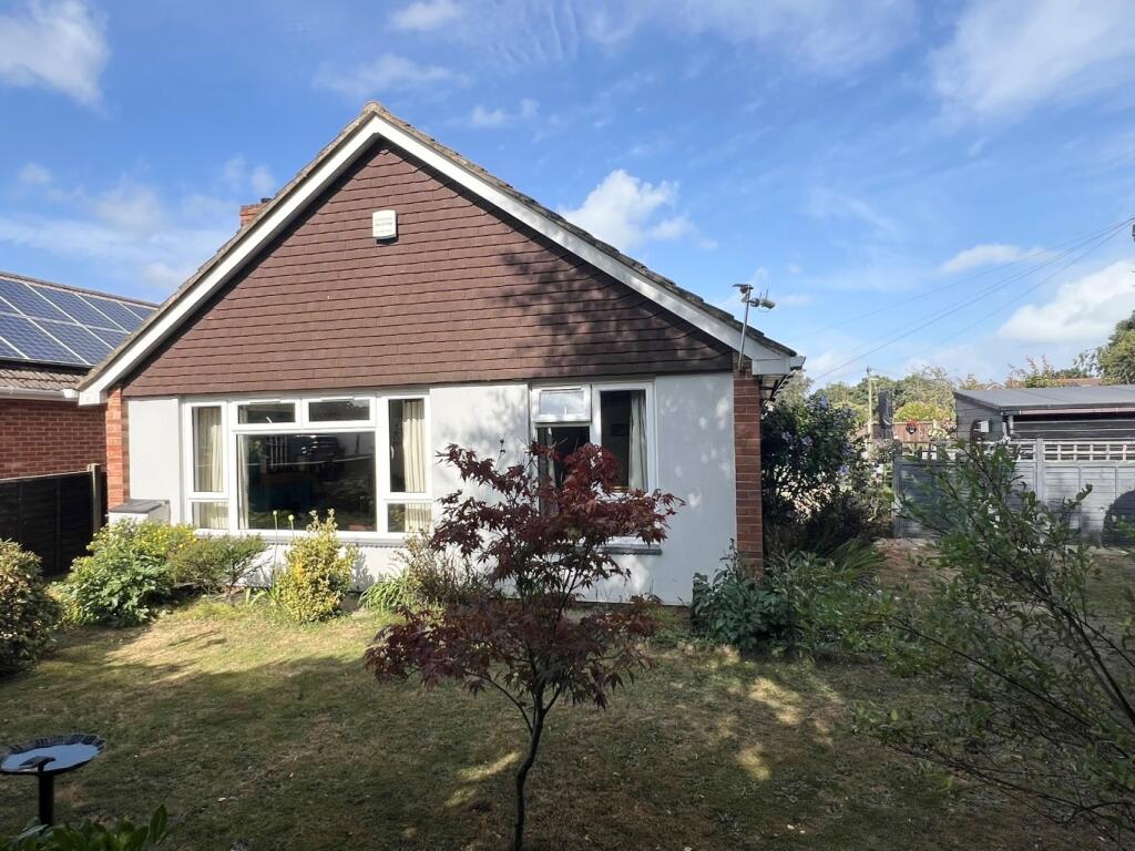 Main image of property: Alum Close, Holbury, Southampton, Hampshire, SO45