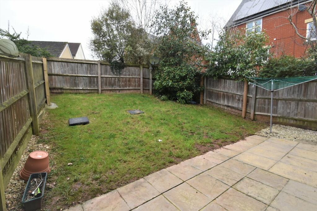 3 bedroom semidetached house for sale in Fairby Close, Tiverton, Devon, EX16