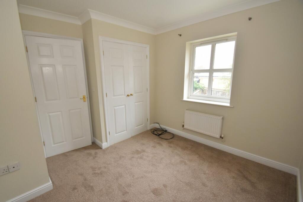 3 bedroom semidetached house for sale in Fairby Close, Tiverton, Devon
