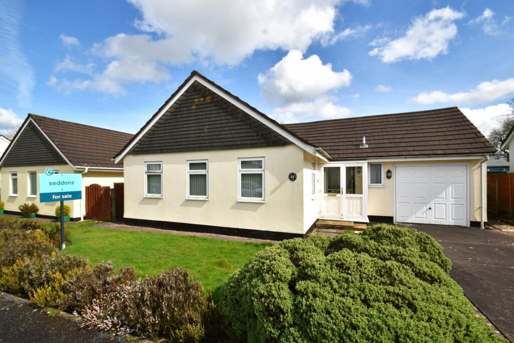 3 bedroom bungalow for sale in Lakelands Close, Witheridge, Tiverton